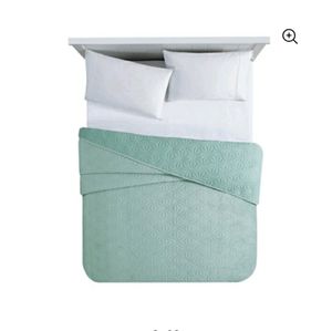 🌙5/$15 Mainstays Ice Blue Quilt Full/Queen